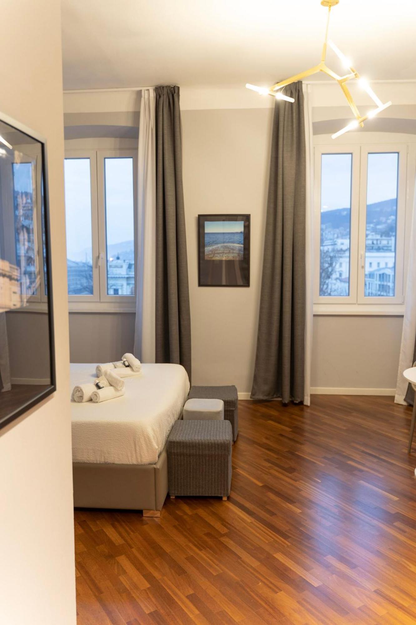 Sofia Residence Stazione Триест Экстерьер фото