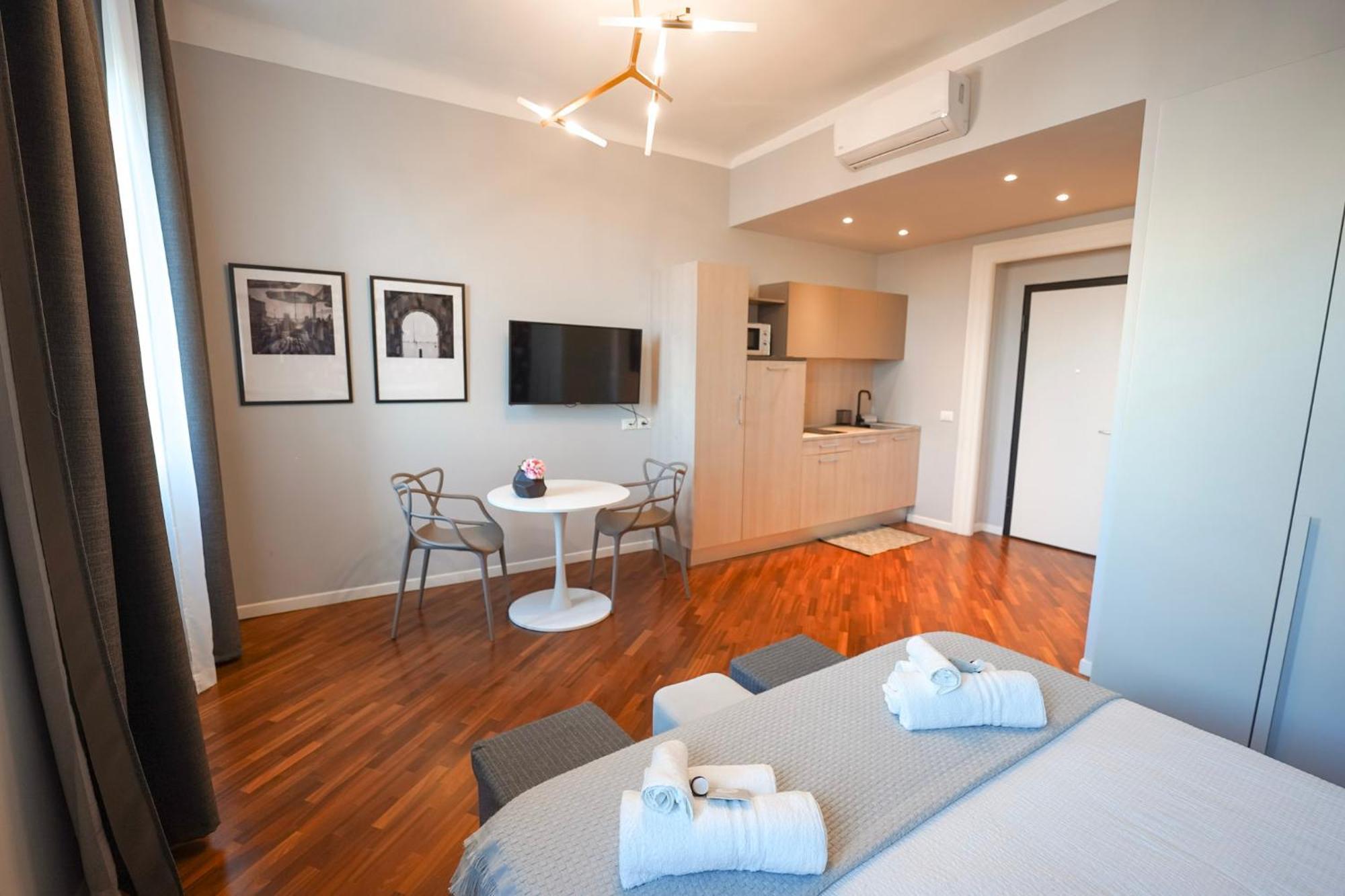 Sofia Residence Stazione Триест Экстерьер фото
